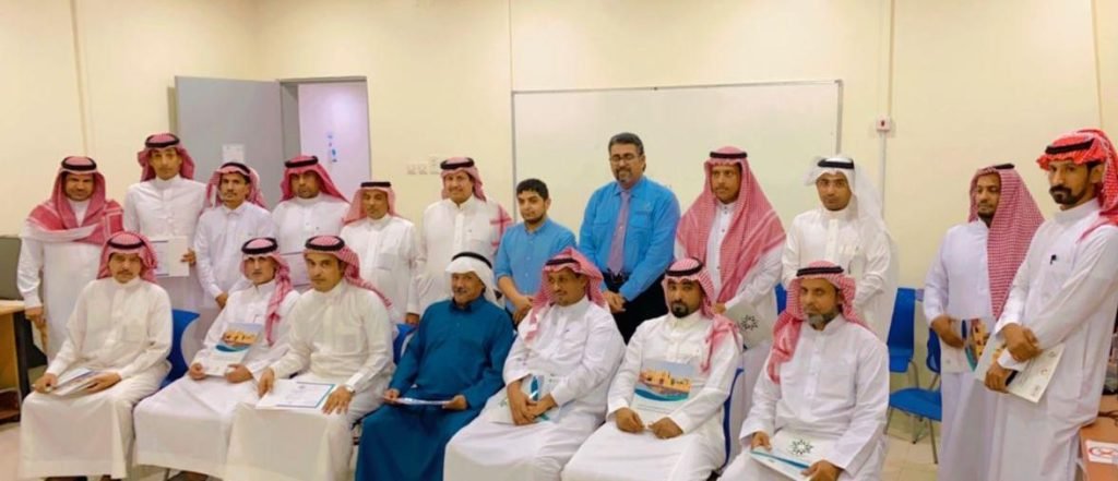 مركز خدمة المجتمع والتدريب المستمر بالكلية التقنية بالليث يختتم دورة منسوبي إمارة منطقة مكة مركز خدمة المجتمع والتدريب المستمر بالكلية التقنية بالليث يختتم دورة منسوبي إمارة منطقة مكة
