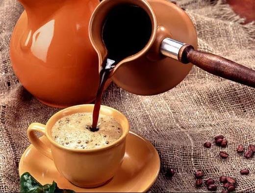 3 إرشادات صحية حال تناول كميات من القهوة أعلى من الحد اليومي