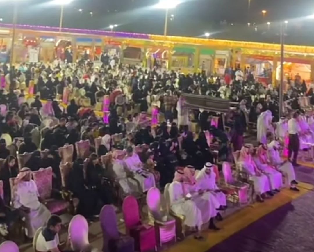 بالأهازيج الوطنية ومشاركات من الفرق الشعبية.. انطلاق مهرجان "الطائف رخا"