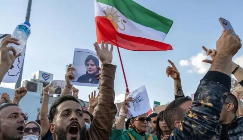 إيران: احتجاجات حاشدة في تايباد وخراسان وزاهدان