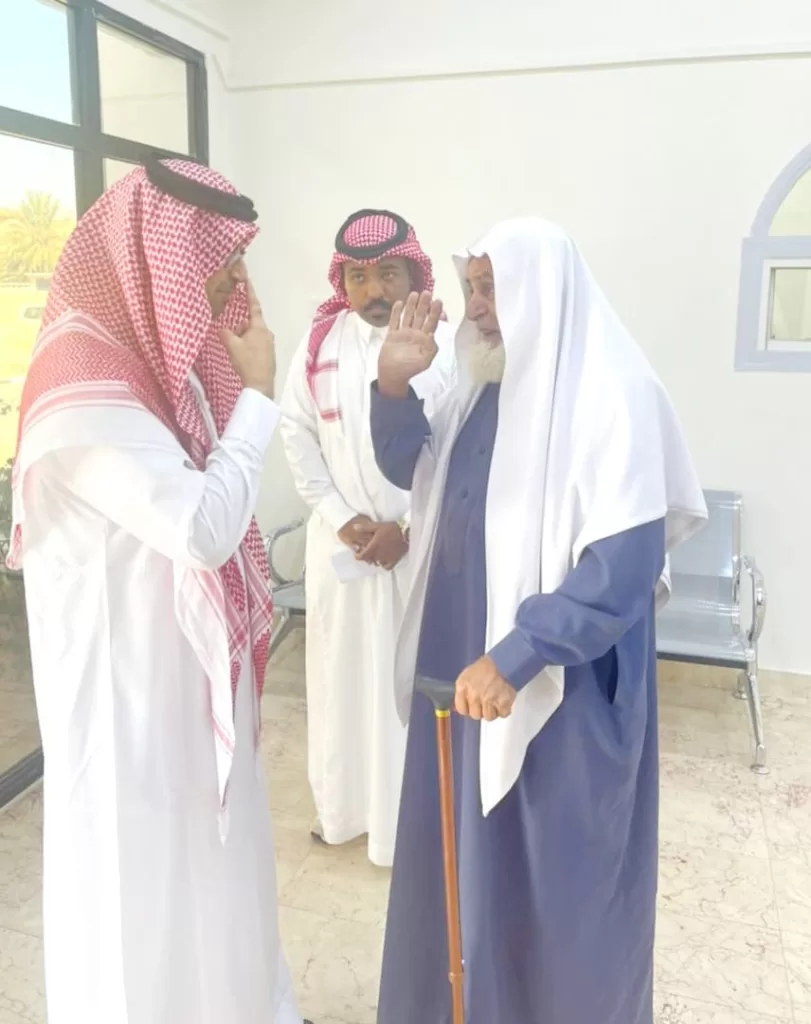 الخليف يزور مكتب محافظ تربه