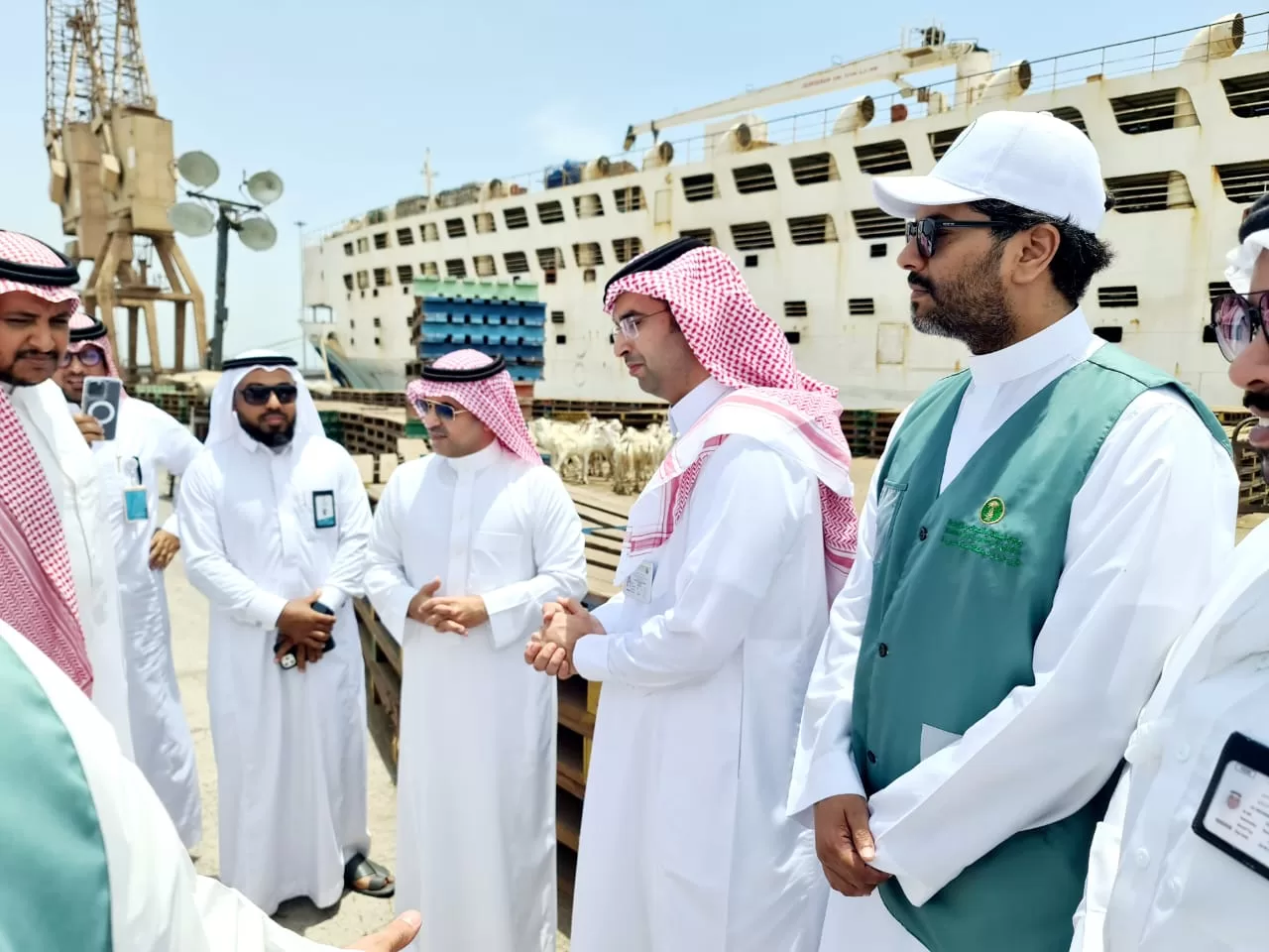 "البيئة" تتفقّد محاجرها ومختبراتها بميناء جدة الإسلامي للوقوف على جاهزيتها لموسم الحج