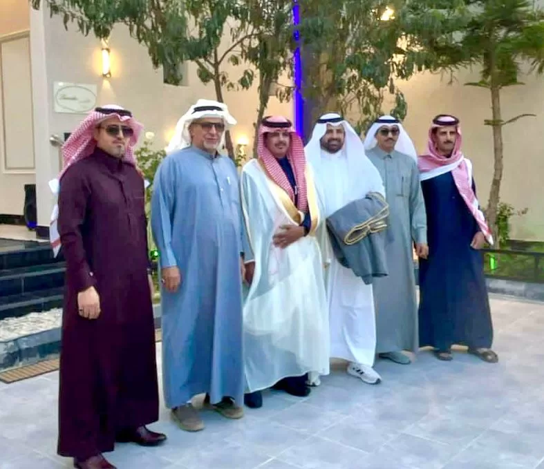 عبدالرحمن القرني يحتفل بزواجه