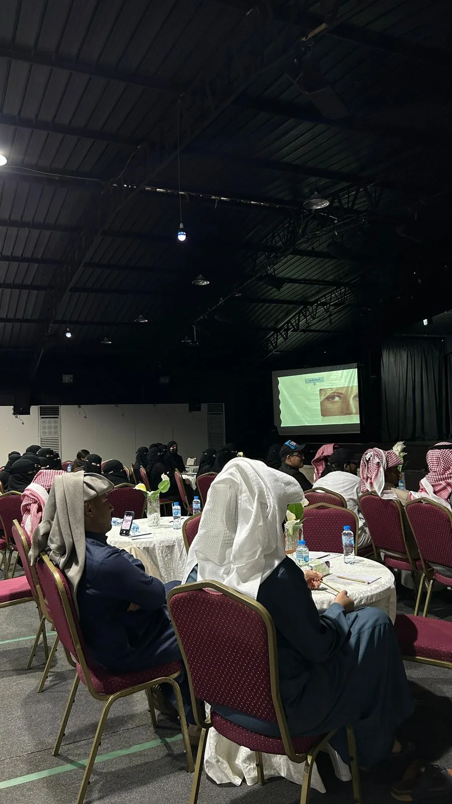 فنون الطائف … تختتم دورة فن التصوير الفوتغرافي