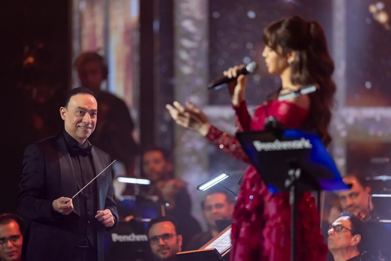 "آمال ماهر" تتألق في سماء عروس البحر الأحمر