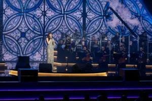ليلة الأحلام تجمع بين الموسيقار عمر خيرت والفنانة أمال ماهر في جدة