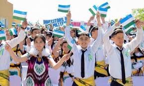 أوزبكستان تحدد هدفًا لرفع مستوى التحاق الشباب بالتعليم العالي إلى 50٪