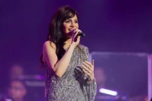 ليلة الأحلام تجمع بين الموسيقار عمر خيرت والفنانة أمال ماهر في جدة