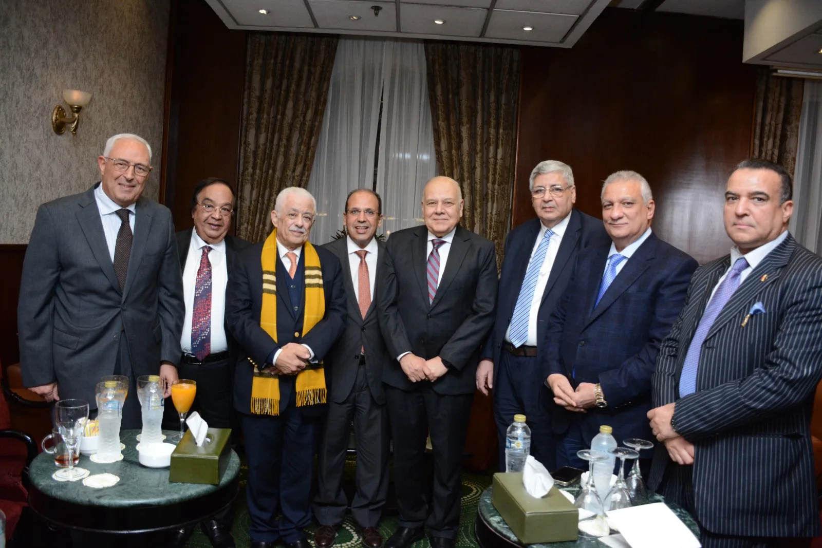 تكريم وتتويج الدكتور عمرو عزت سلامة بجائزة "رجل العام القائد الملهم" من الاتحاد الإفريقي الآسيوي (AFASU)