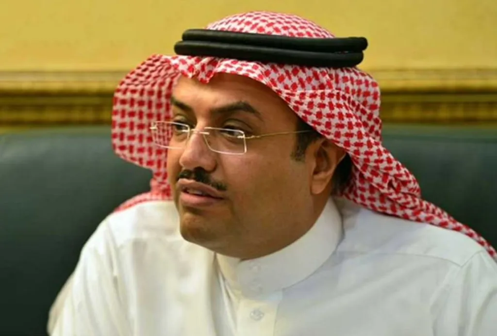استشاري: التعرُّض لدخان السجائر من الآخرين يرفع احتمالية الإصابة بأمراض القلب