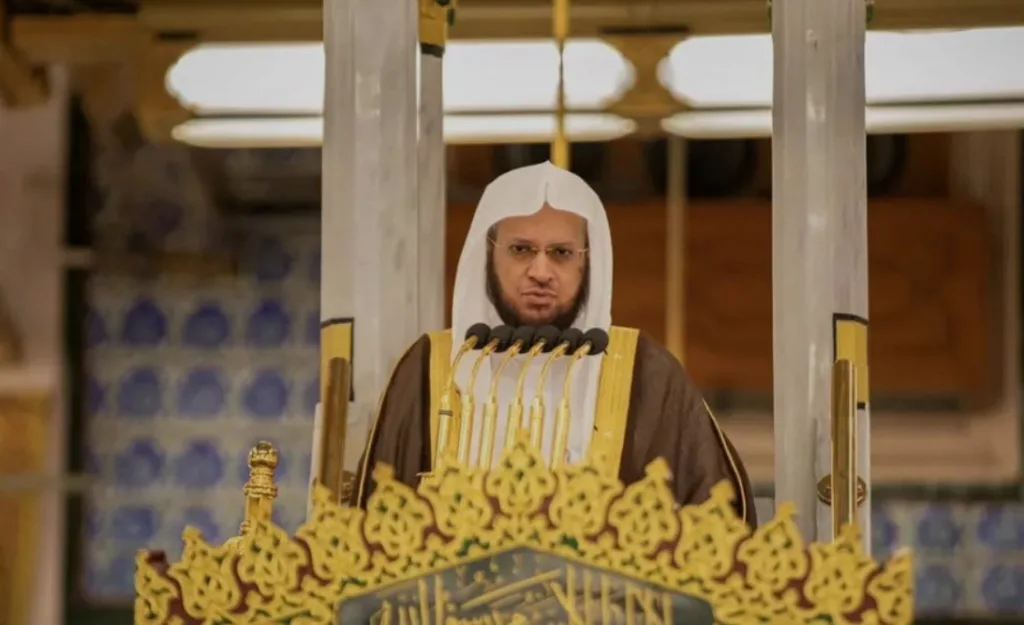 إمام المسجد النبوي: الليالي والأيام خزائن للأعمال يجدها العباد يوم القيامة
