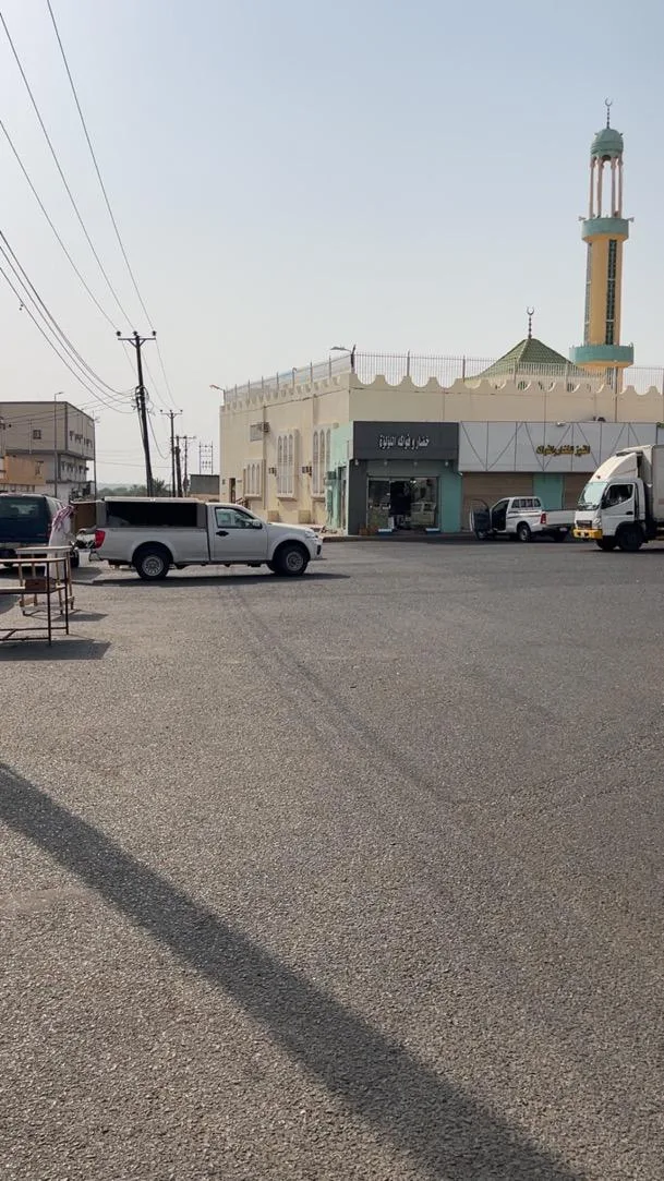 بلدية تربة تنظم نشاط الباعة المتجولين وتخصص موقعين معتمدين