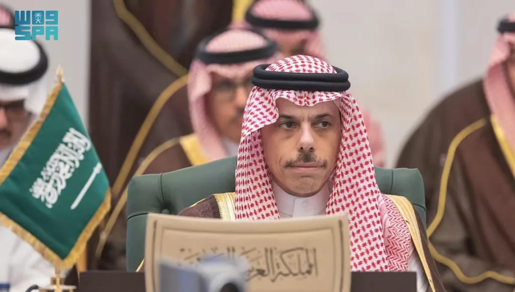 وزير الخارجية يشارك في الاجتماع الوزاري التحضيري للقمة العربية الإسلامية الطارئة وزير الخارجية يشارك في الاجتماع الوزاري التحضيري للقمة العربية الإسلامية الطارئة