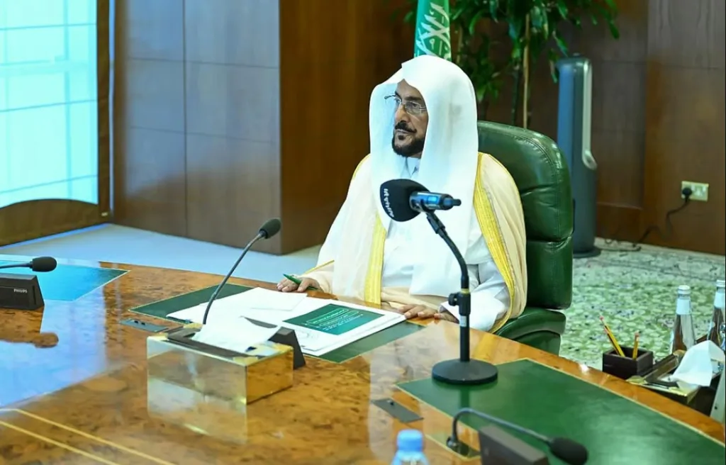 وزير الشؤون الإسلامية يدشّن خدمات نوعية في مجال الأمن السيبراني لتعزيز حماية الهوية الرقمية وزير الشؤون الإسلامية يدشّن خدمات نوعية في مجال الأمن السيبراني لتعزيز حماية الهوية الرقمية