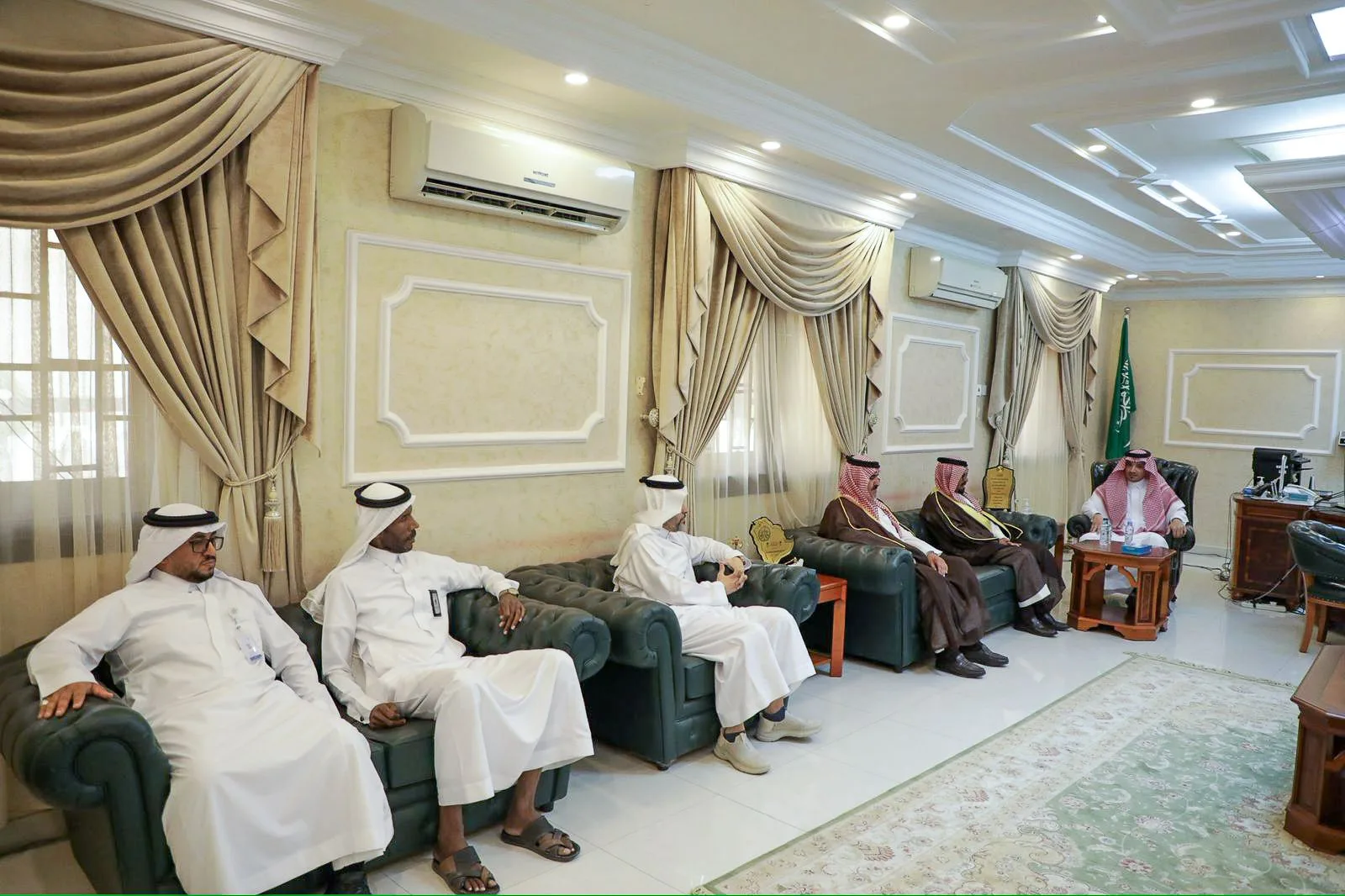 أمير الشرقية يعيّن البقعاوي محافظاً للنعيرية