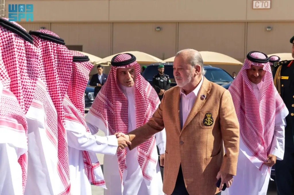 ملك ماليزيا يزور الشركة السعودية للصناعات العسكرية ملك ماليزيا يزور الشركة السعودية للصناعات العسكرية