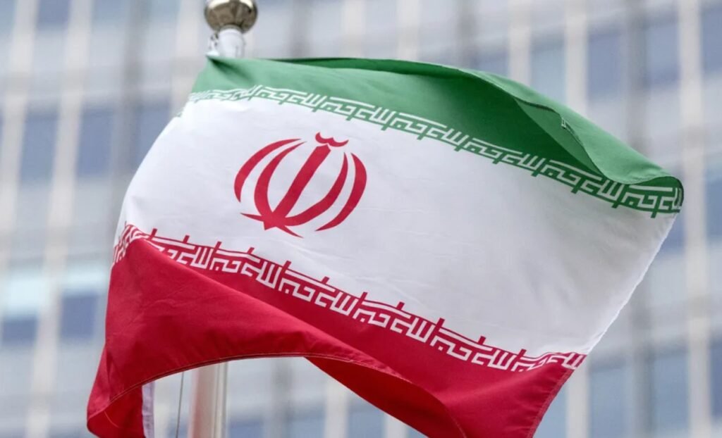 إيران ترسم خطوطا حمراء.. قواعد أميركية في دائرة الاستهداف