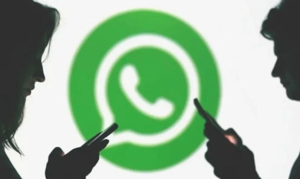 واتساب يعزز الخصوصية باختبار ميزة مستوحاة من إنستغرام