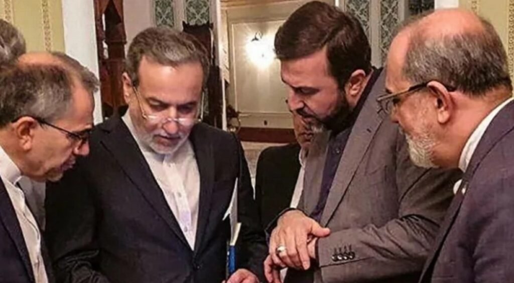 إيران تعلن الدولة المستضيفة لمحادثاتها مع أمريكا