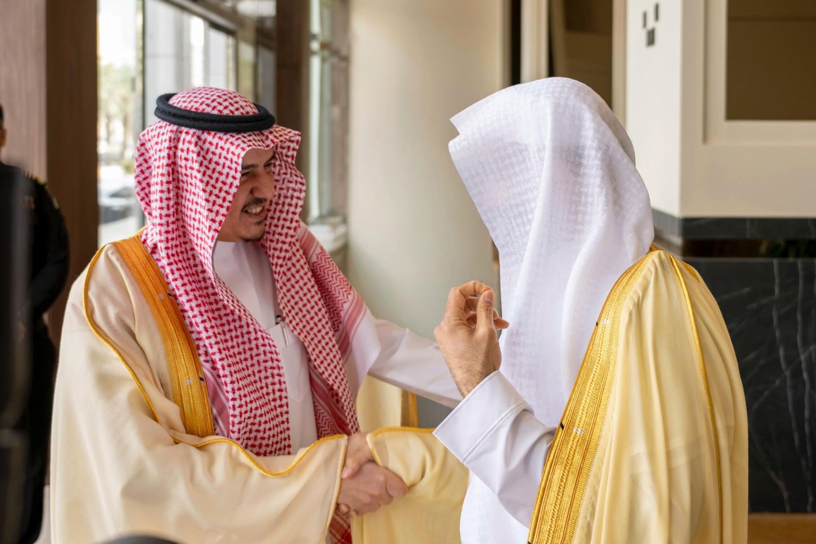 رئيس ديوان المظالم يزور النائب العام مهنئًا وشاكرًا لما قدمه لتطوير منظومة القضاء الإداري