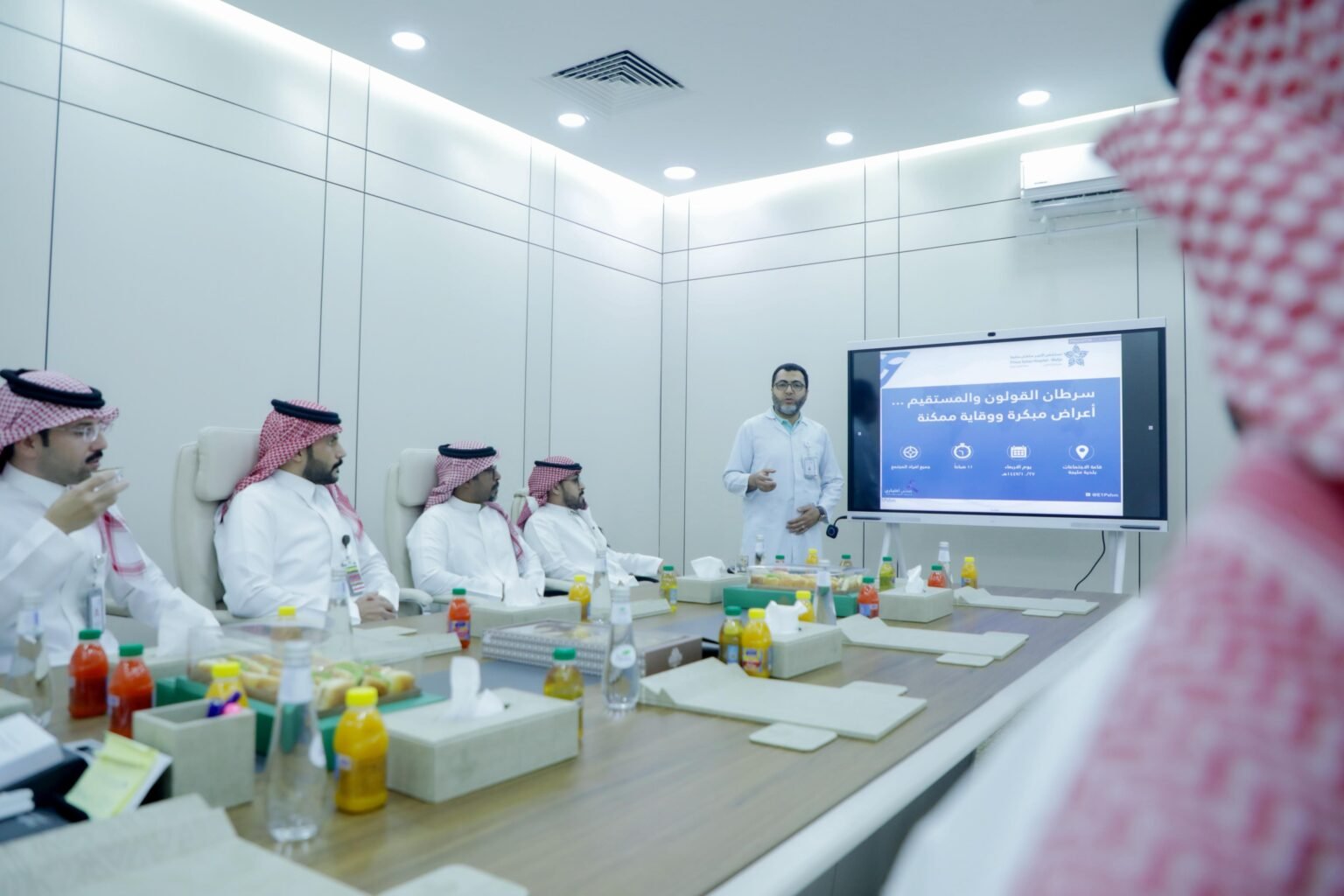 حملة توعوية عن سرطان القولون بمستشفى الأمير سلطان بمليجة حملة توعوية عن سرطان القولون بمستشفى الأمير سلطان بمليجة