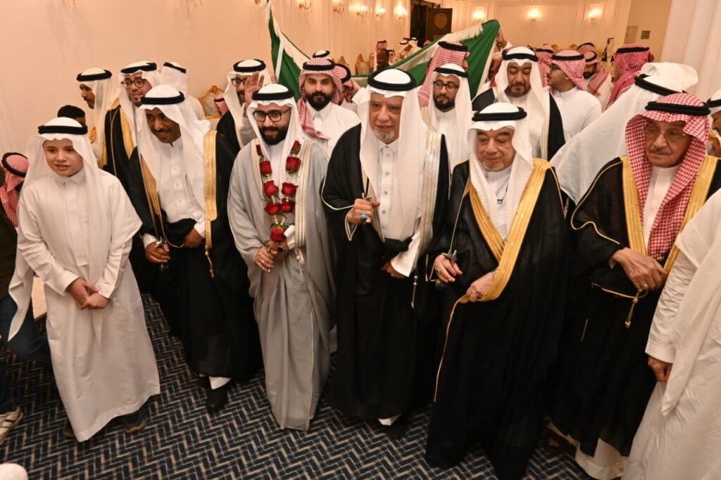 عبدالهادي رزق يدخل القفص الذهبي وسط حضور الاعلامين والرياضيين والوجهاء والأعيان والشخصيات
