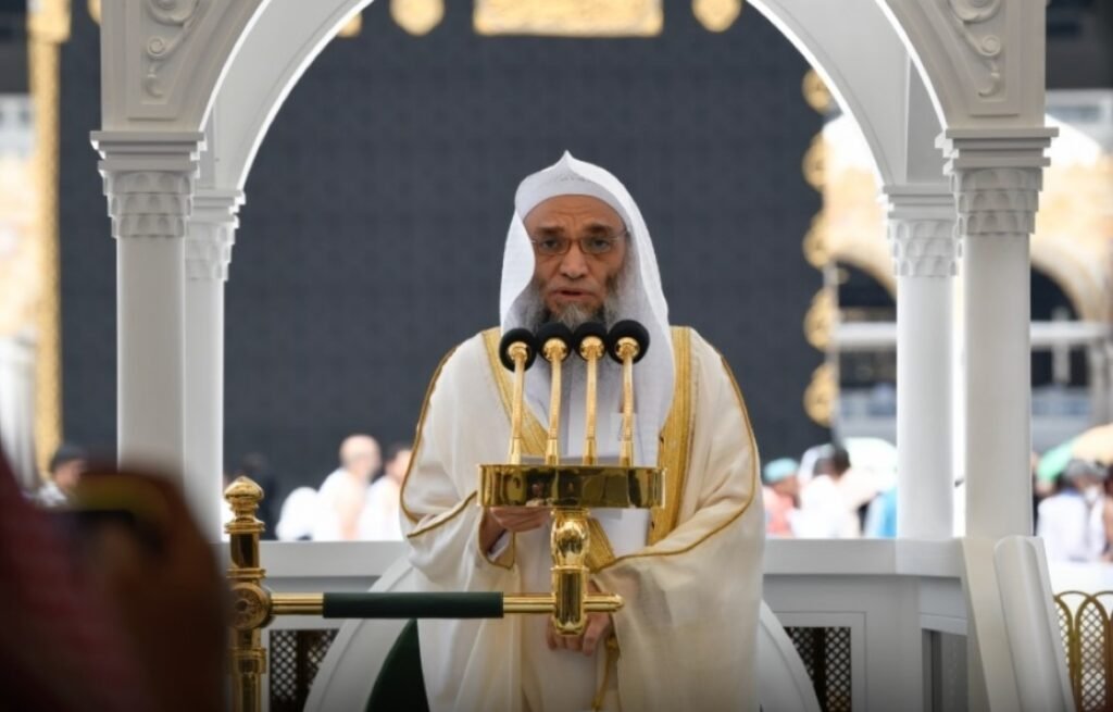 إمام المسجد الحرام: عشر ذي الحجة موسم عظيم للطاعات واغتنام النفحات