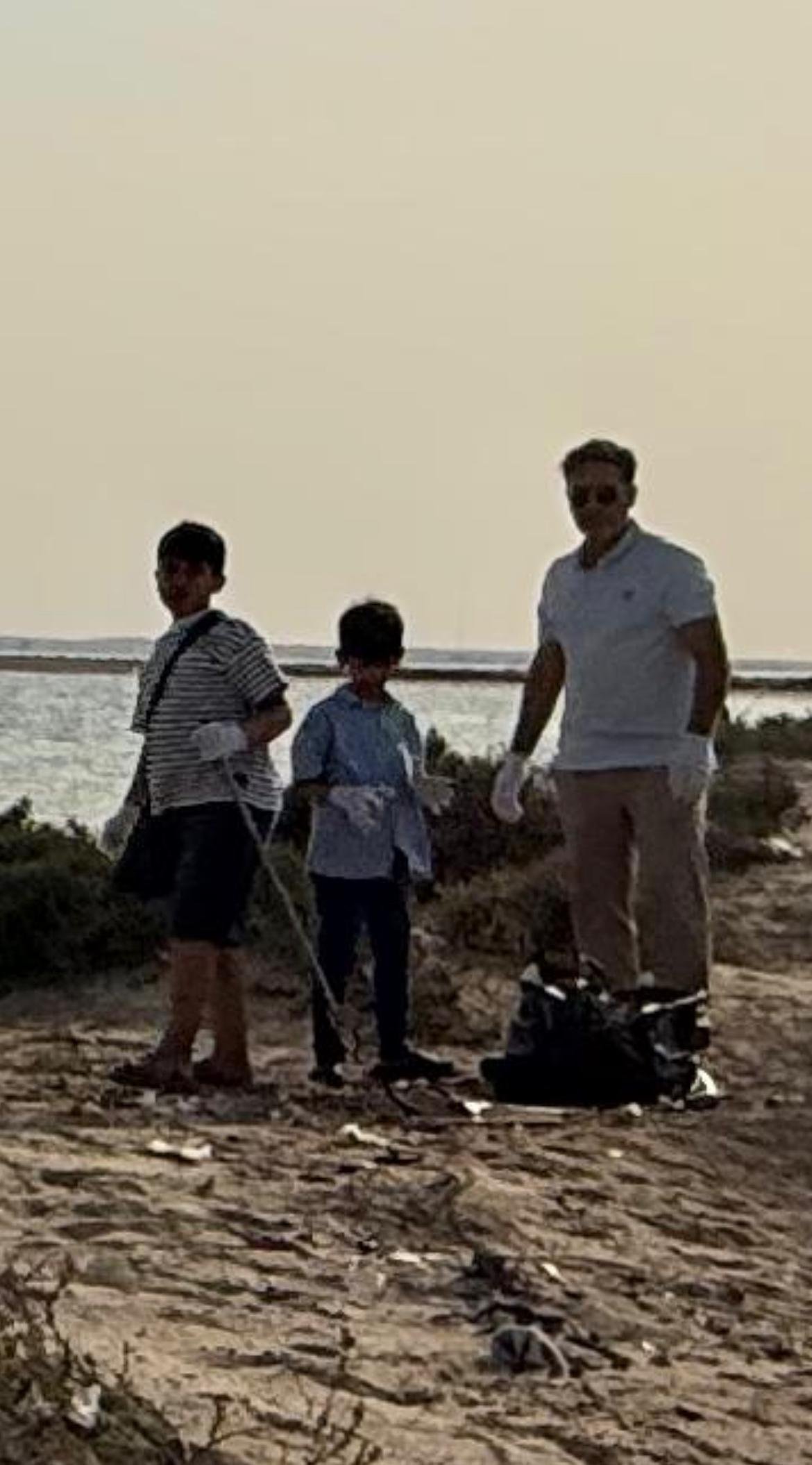 من الوعي إلى الأثر.. بشراكة مجتمعية جمعية أصدقاء البيئة تفعّل حراكًا بيئيًا لتنظيف العقير