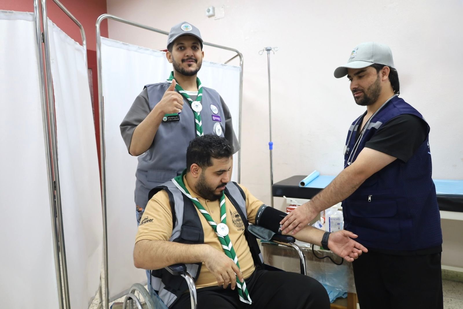 معسكرات الخدمة العامة تطلق 73 فرصة تطوعية لخدمة ضيوف الرحمن في موسم حج 1447هـ