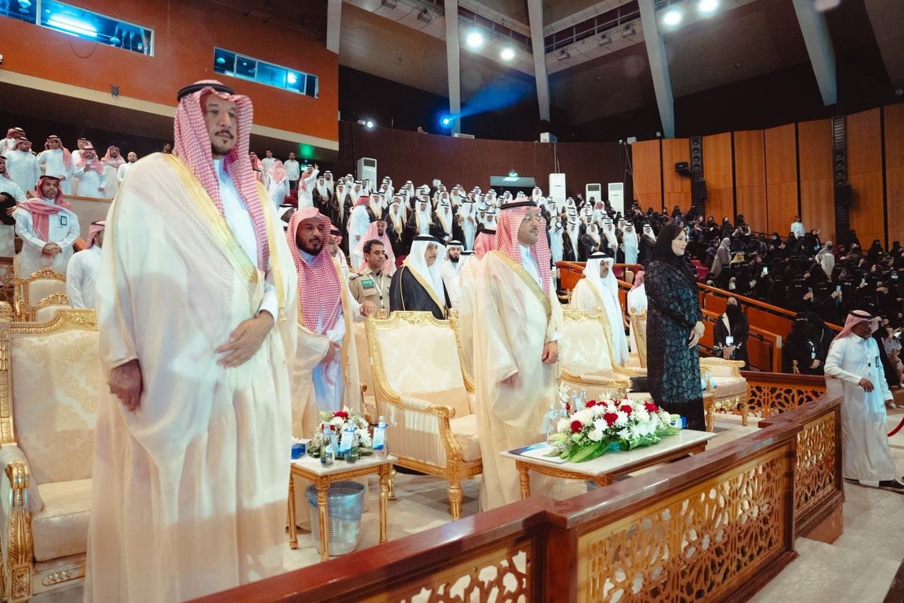 معهد العاصمة النموذجي يحتفي بخريجي الدفعة الـ"68" للعام الدراسي 1447هـ