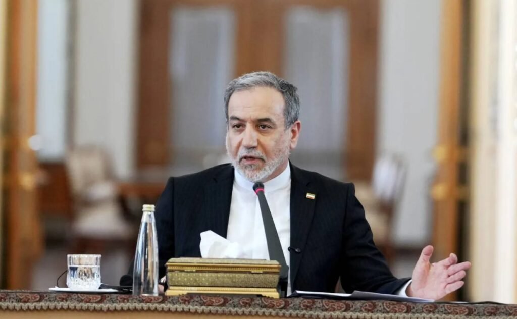طهران: تهديد ترمب بتعويض أضرار السفن من الأموال الإيرانية «سابقة تؤجّج الوضع»