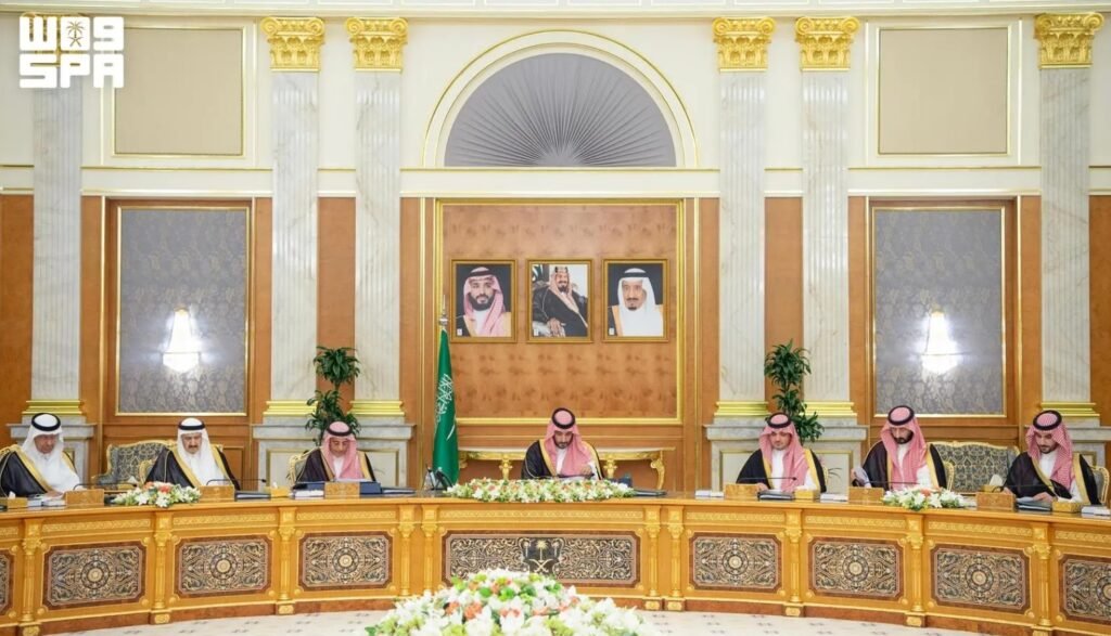 برئاسة ولي العهد.. مجلس الوزراء يقر منصة التأشيرات الوطنية ويوافق على 12 قرارًا