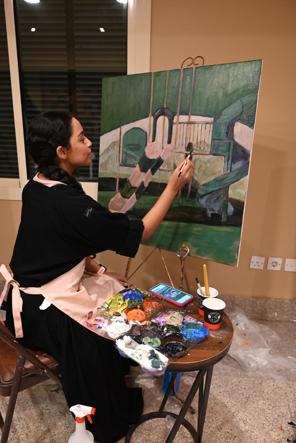ورشة عن الاتجاهات المعاصرة في الرسم بأدبي جدة
