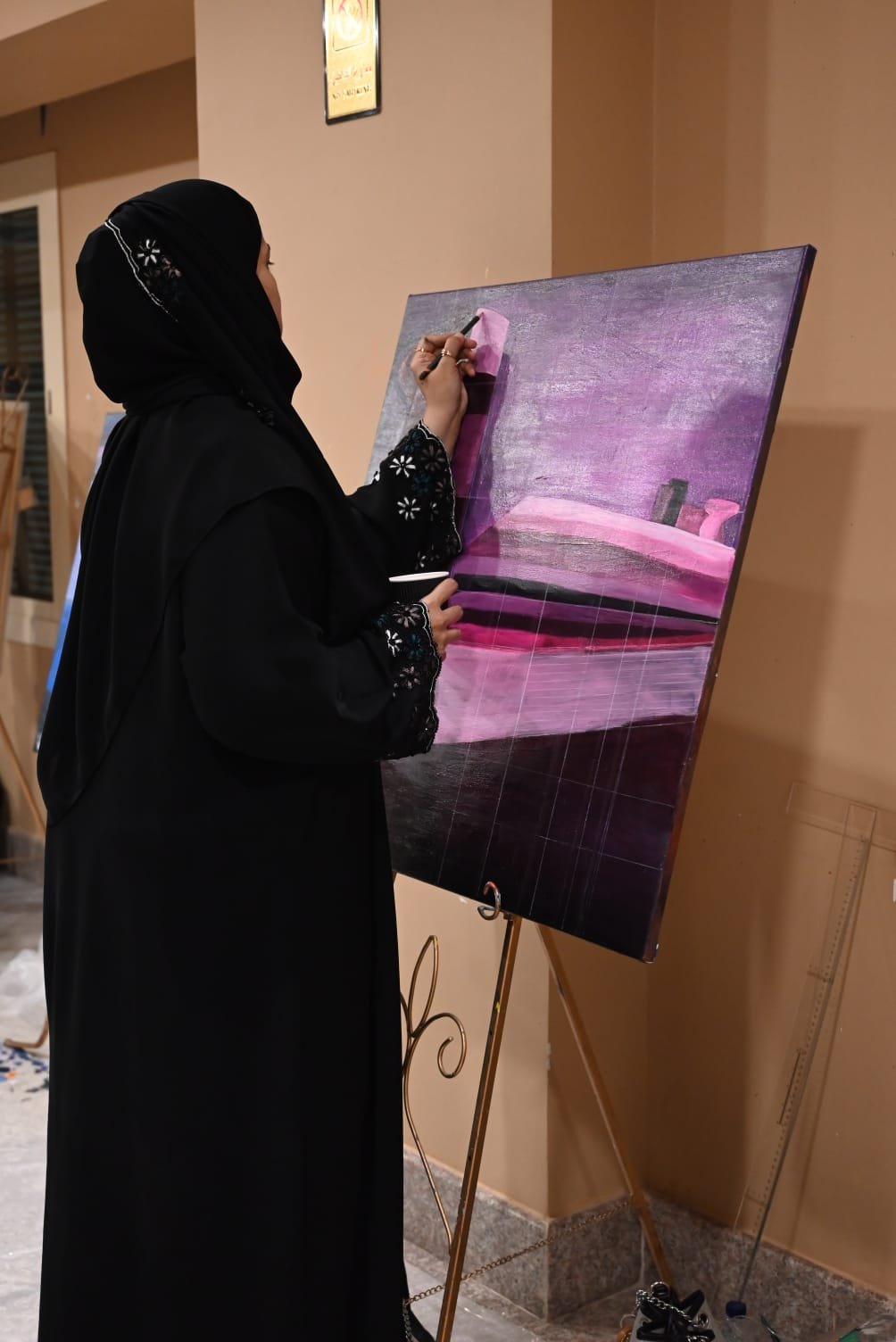 ورشة عن الاتجاهات المعاصرة في الرسم بأدبي جدة