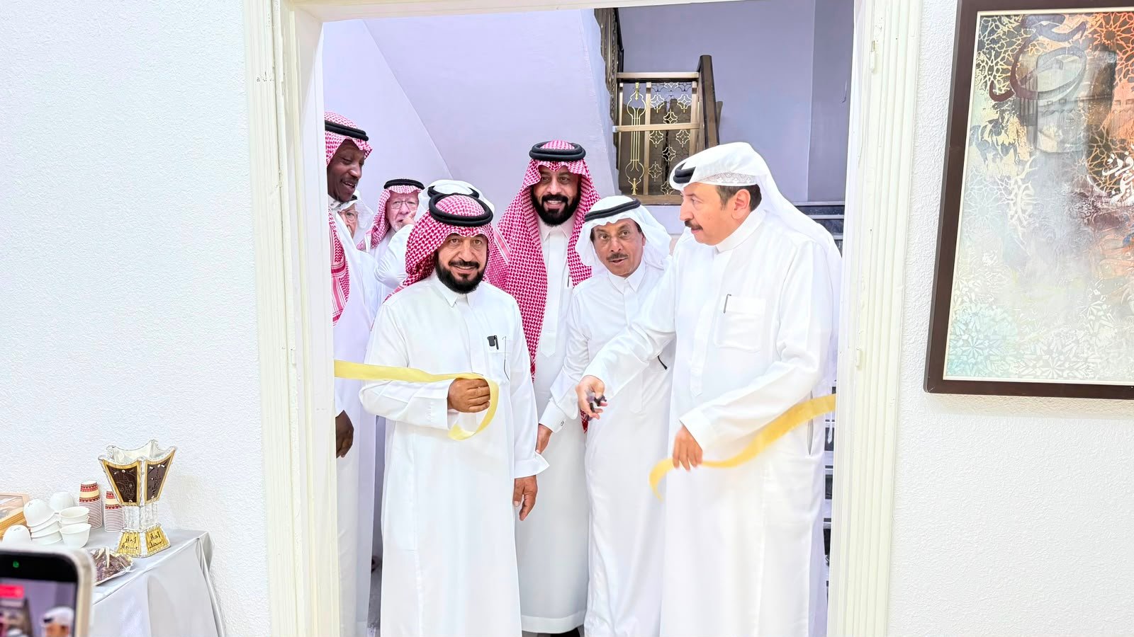 معرض "مابين الريشة والإزميل" في فنون الطائف - صحيفة البوابة الالكترونية معرض "مابين الريشة والإزميل" في فنون الطائف