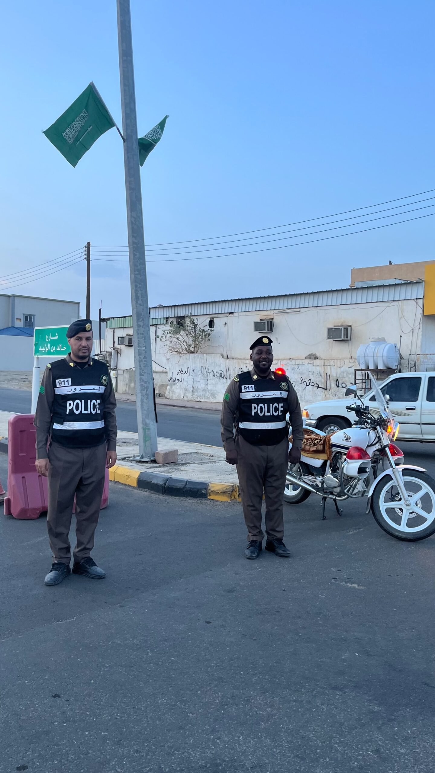 مرور تربة يرفع جاهزيته لتنظيم الحركة المرورية بمواقع فعاليات اليوم الوطني