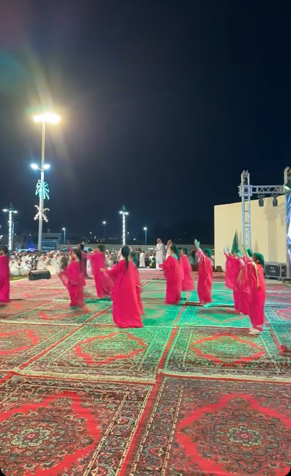 بحضور المحافظ.. أهالي تربة يحتفلون باليوم الوطني السعودي - صحيفة البوابة الالكترونية بحضور المحافظ.. أهالي تربة يحتفلون باليوم الوطني السعودي