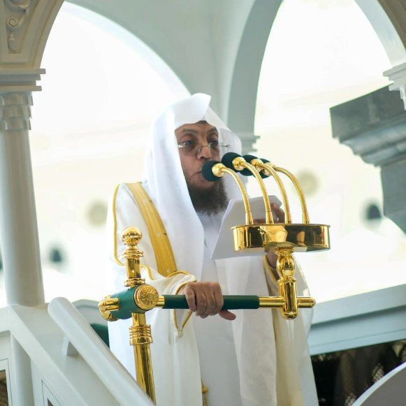 خطيب المسجد الحرام يحذر من فساد القلب ويدعو إلى تعظيم أوامر الله ونواهيه خطيب المسجد الحرام يحذر من فساد القلب ويدعو إلى تعظيم أوامر الله ونواهيه