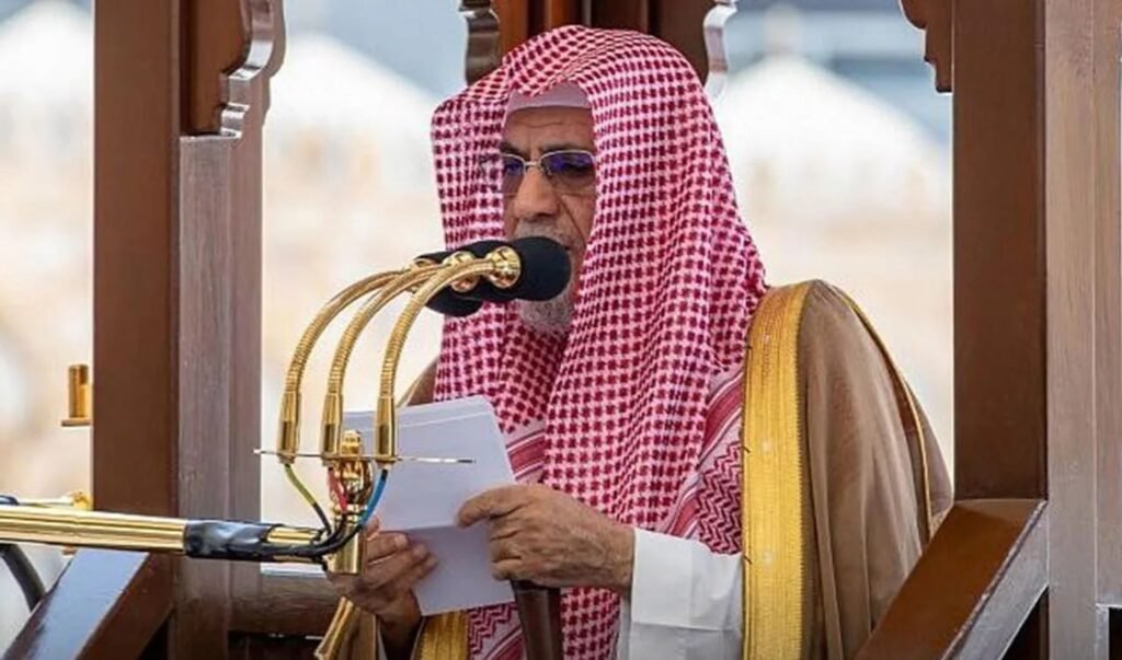 خطيب المسجد الحرام: الإيمان بالله سكينة النفس وأمل اليائسين خطيب المسجد الحرام: الإيمان بالله سكينة النفس وأمل اليائسين