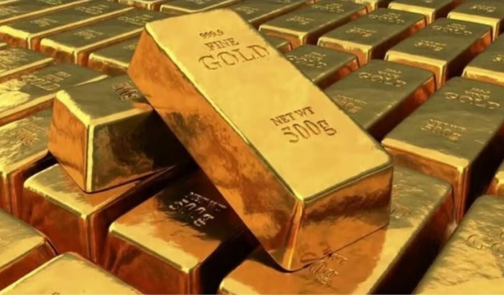 الذهب يتعافى قليلًا من أدنى مستوى في شهرين