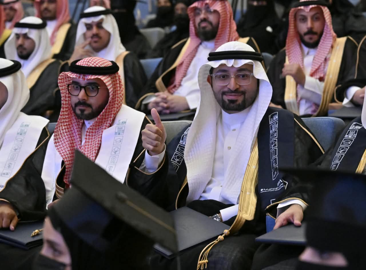 معهد الإدارة العامة بمنطقة مكة المكرمة يحتفل بتخريج 149 خريجًا وخريجة